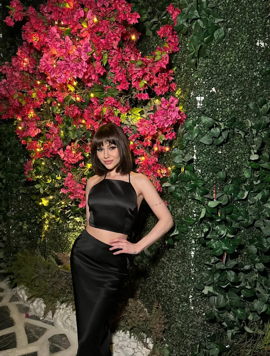 Airy escort in Dubai