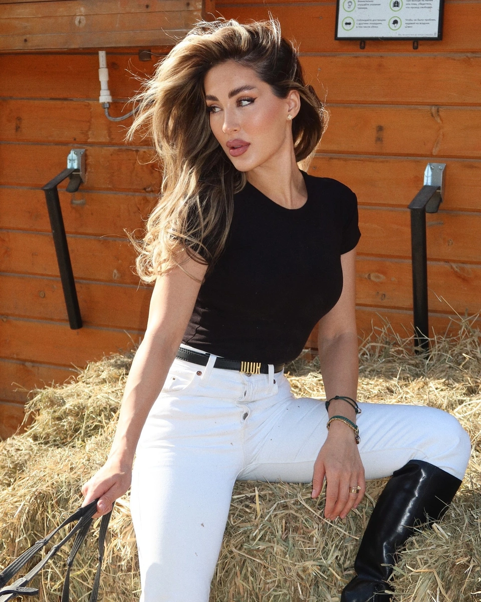 Alessia escort in Dubai