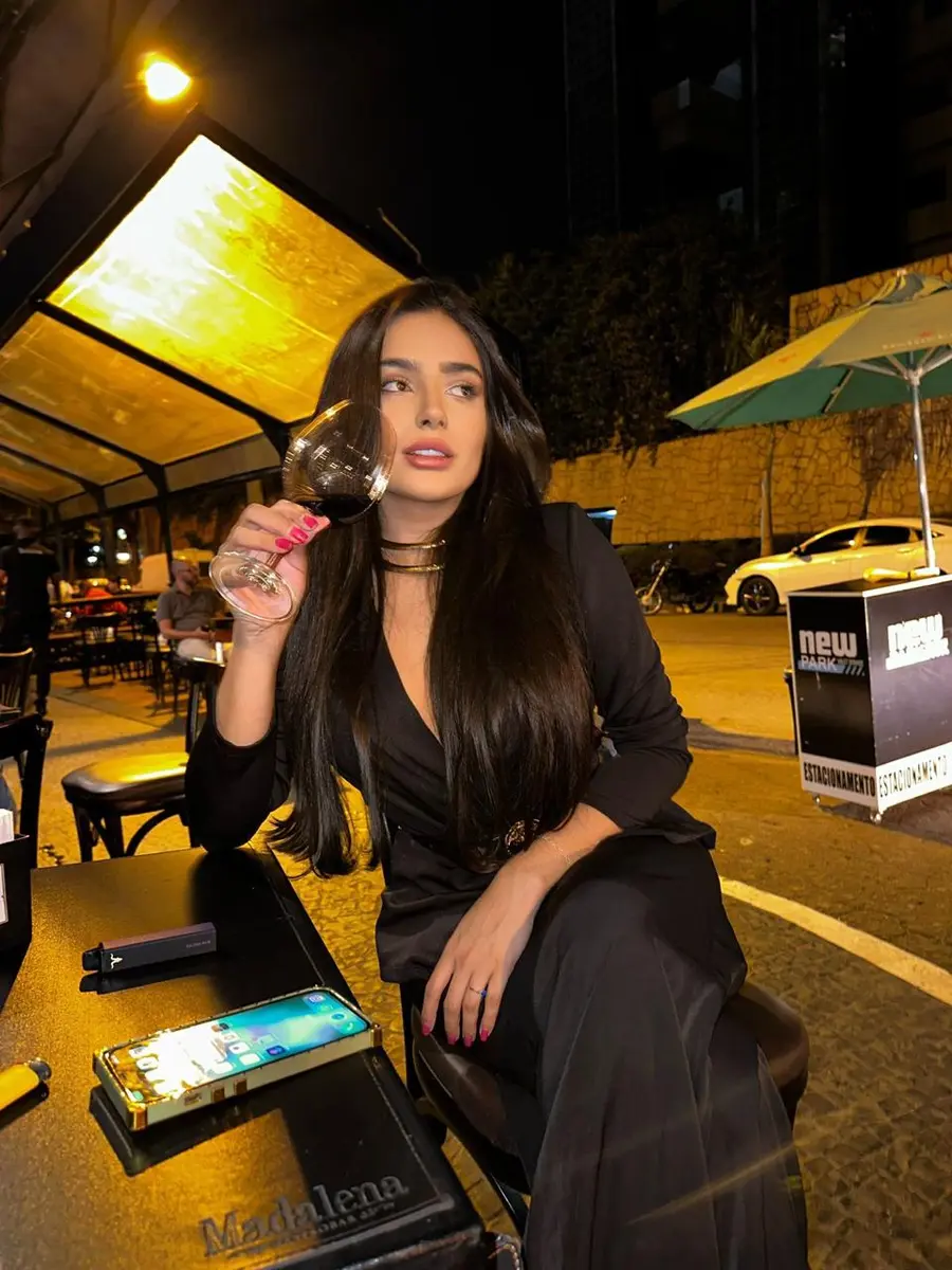 Bevina escort in Dubai