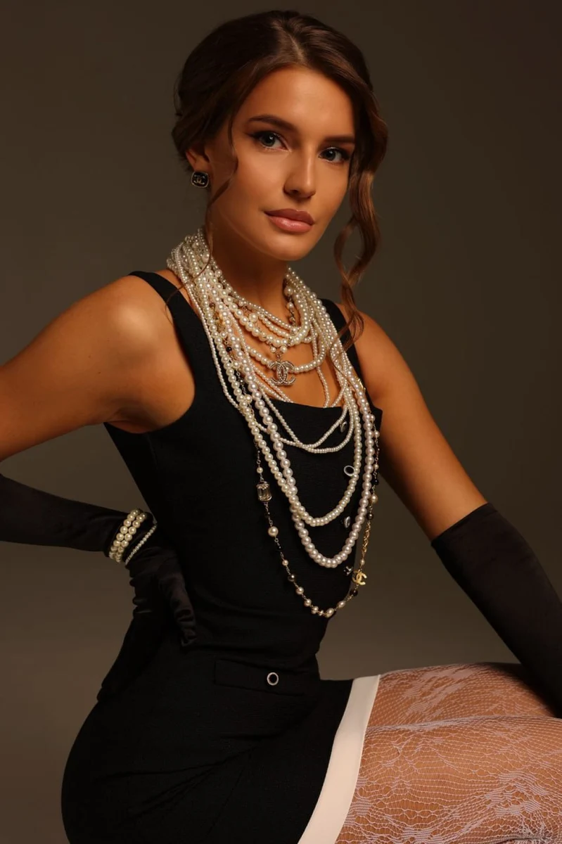 Eliona escort in Dubai