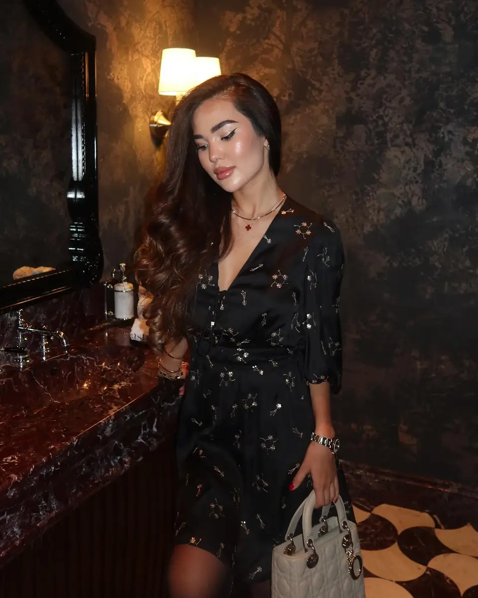 Lucia escort in Dubai