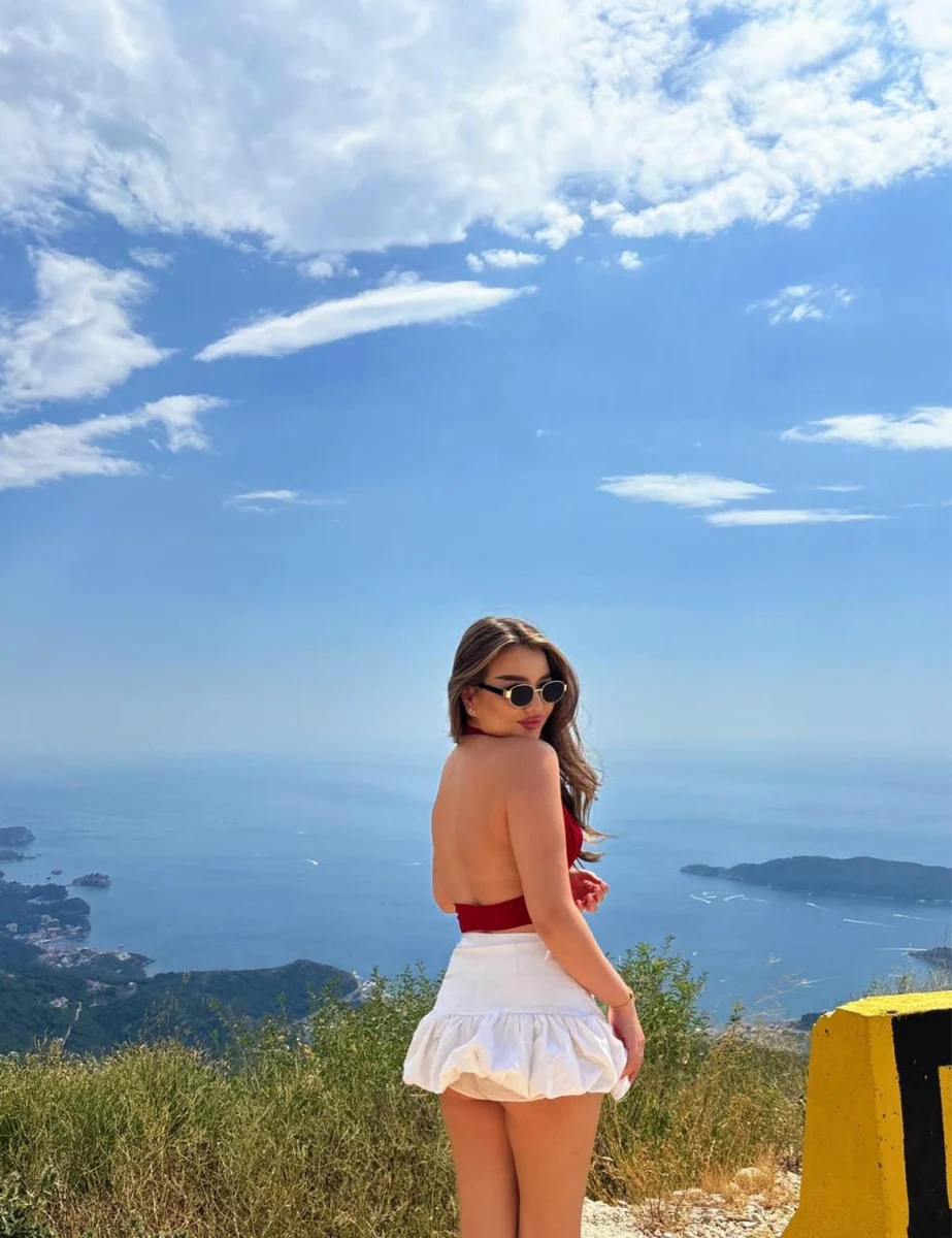 Martina escort in Dubai