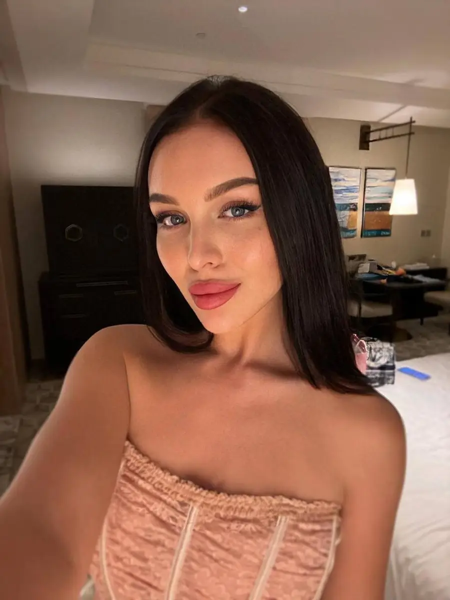 Novella escort in Dubai