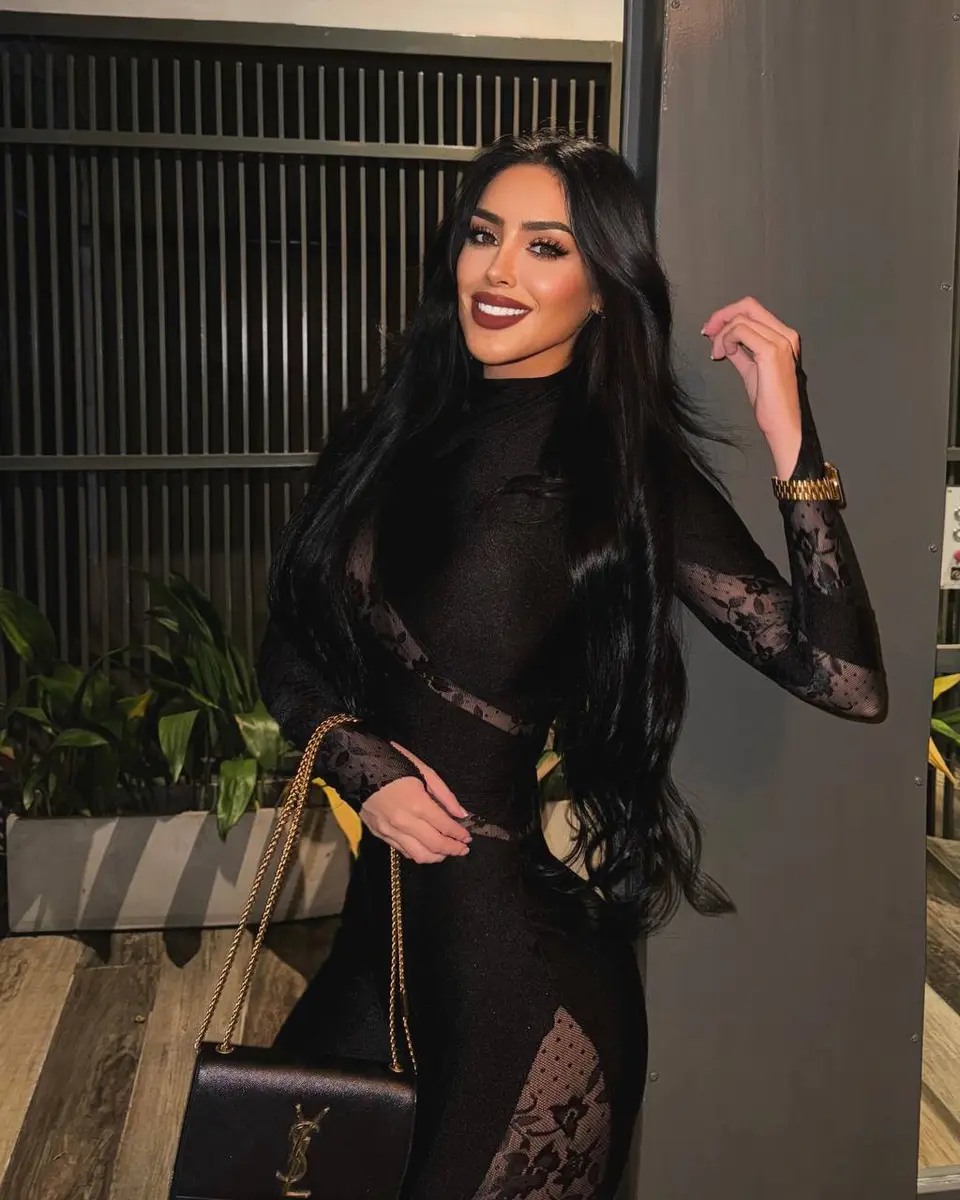 Roxana escort in Dubai