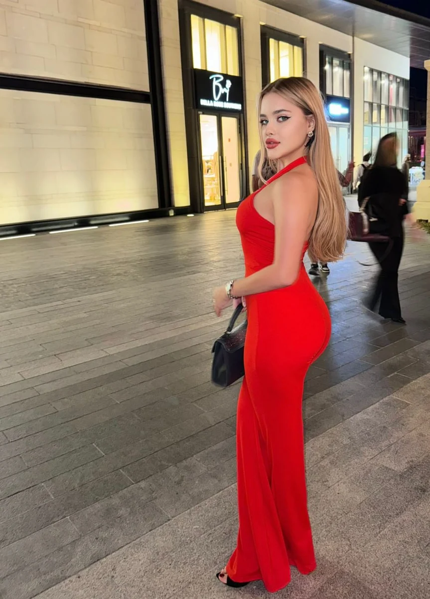 Vasilisa escort in Dubai
